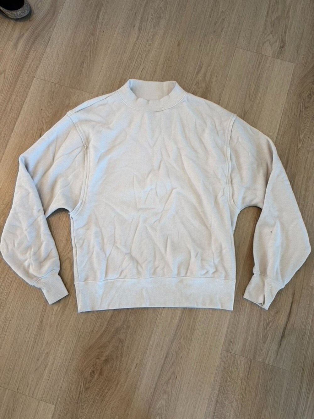 Alo Yoga Cream Mock Neck Sweatshirt Size Small